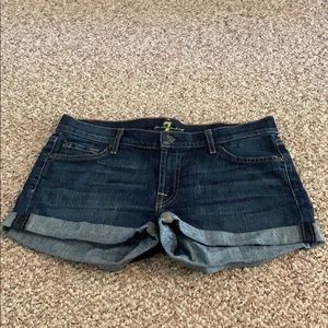 Women’s Seven for all mankind shorts size 28